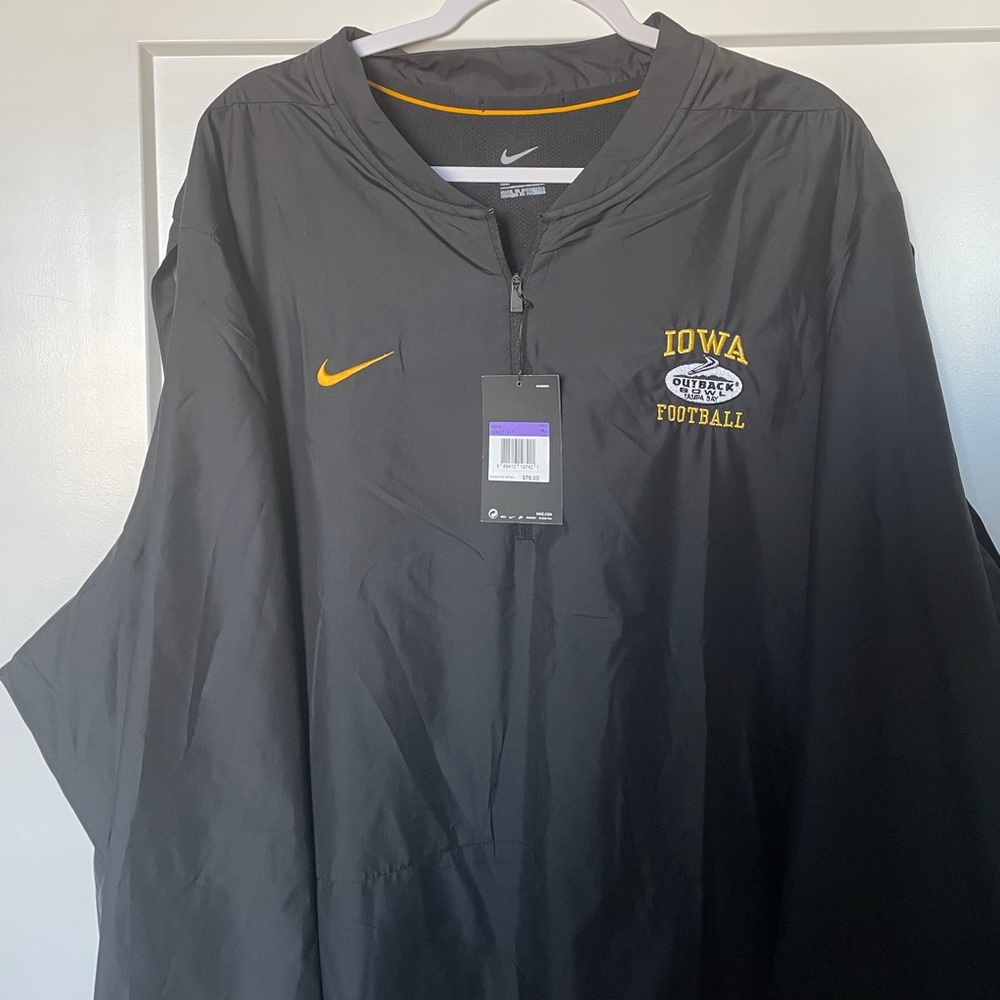 Iowa Hawkeye Football Outback Bowl Windbreaker